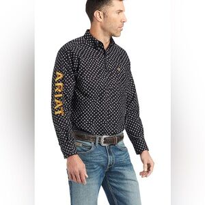 Ariat Men's Team Conor Circle Geometric Black Button Down Shirt Small 10042356